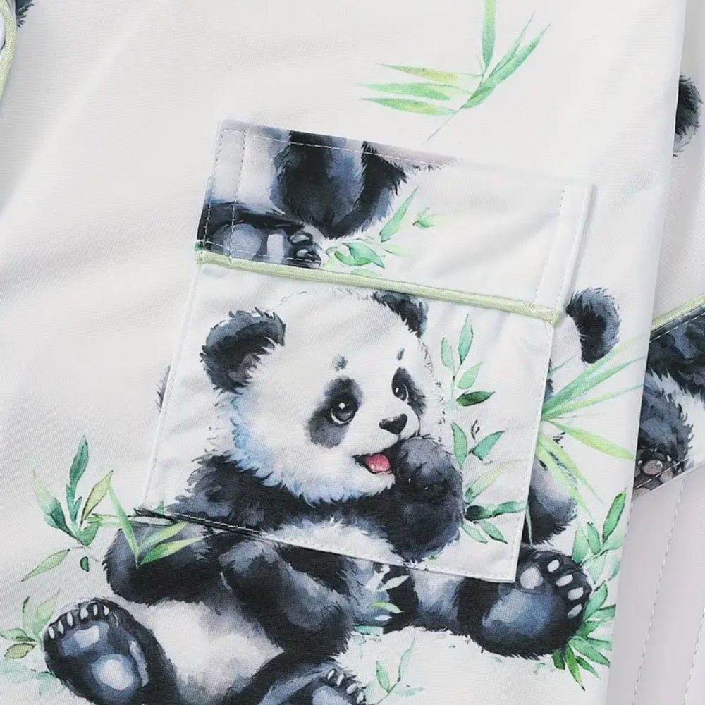 Panda Print Pajamas Size L White and Green Soft Comfortable Light Fabric Unisex